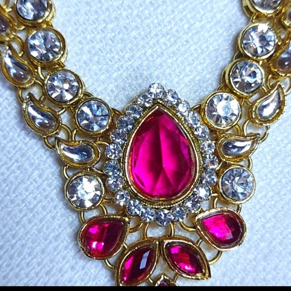 Gold Plated Hot Pink Choker Set with earrings - Picture 5 of 8